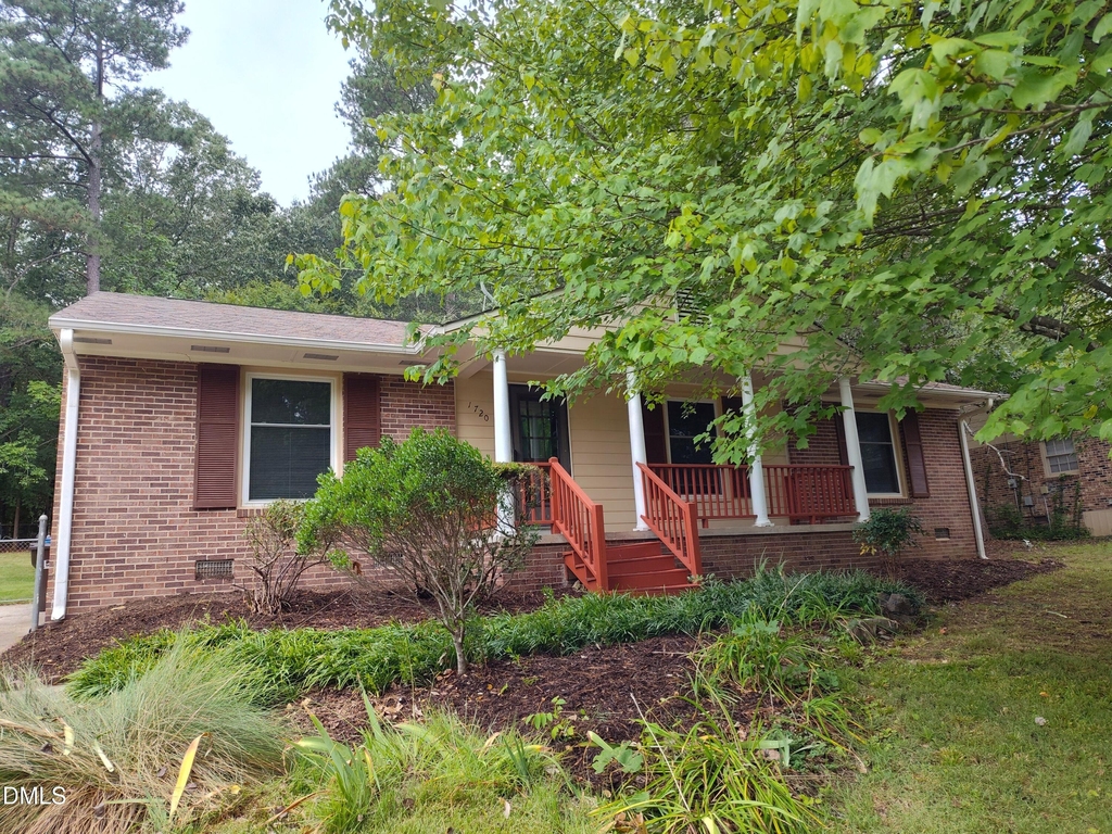 1720 Euclid Road - Photo 0