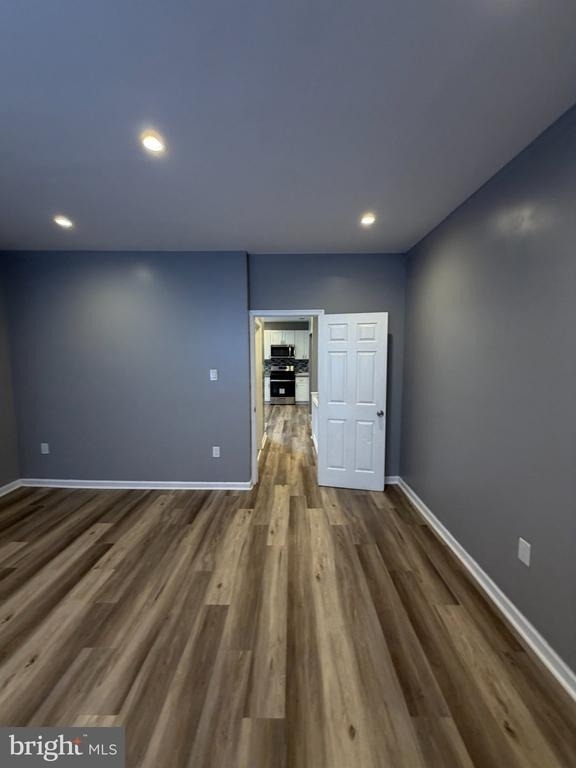 1704 Conlyn Street - Photo 2