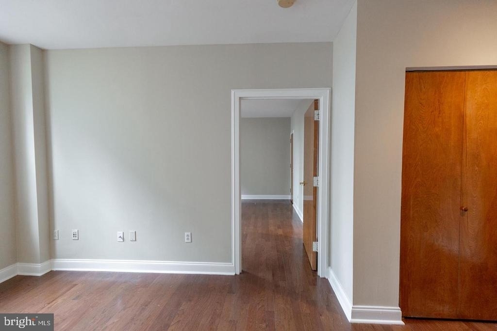1411-1 Walnut Street - Photo 17