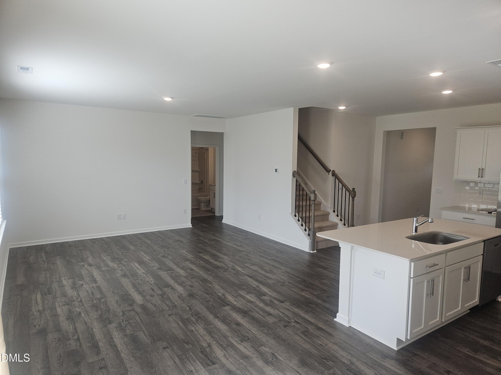 390 Hanging Elm Lane - Photo 5