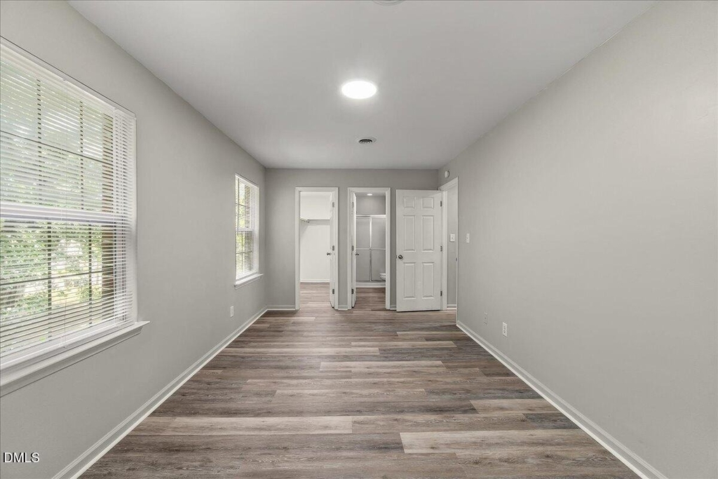 1630 Oxford Road - Photo 15