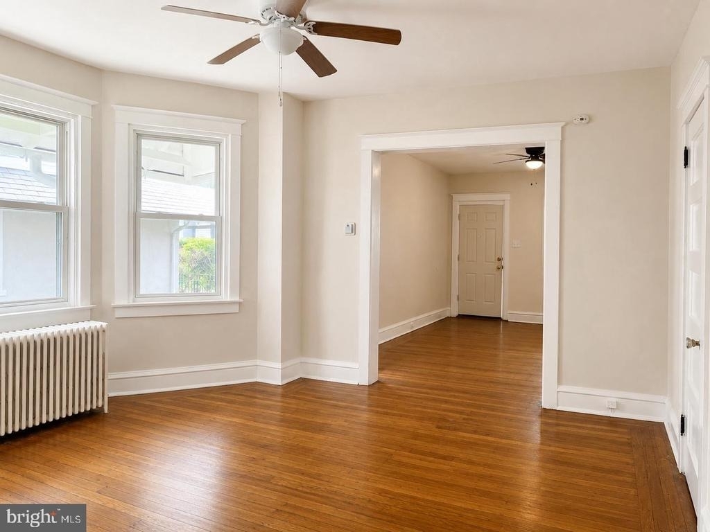 303 E Vernon Road - Photo 7