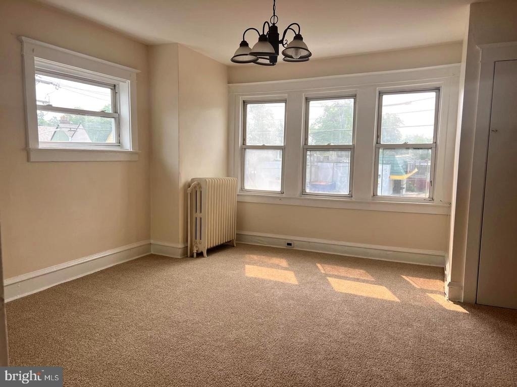 303 E Vernon Road - Photo 12