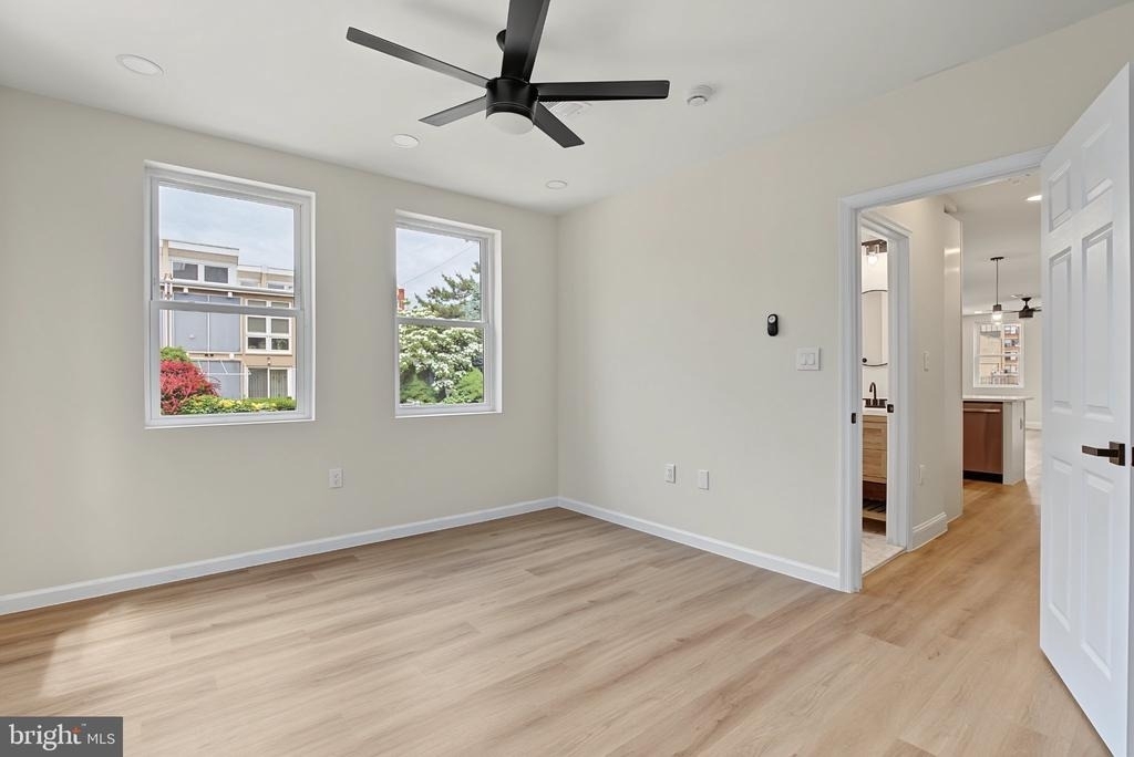 1242 N 15th Street - Photo 12