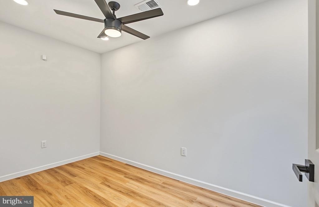 1242 N 15th Street - Photo 19