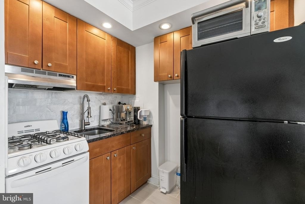 2101 Chestnut Street - Photo 6