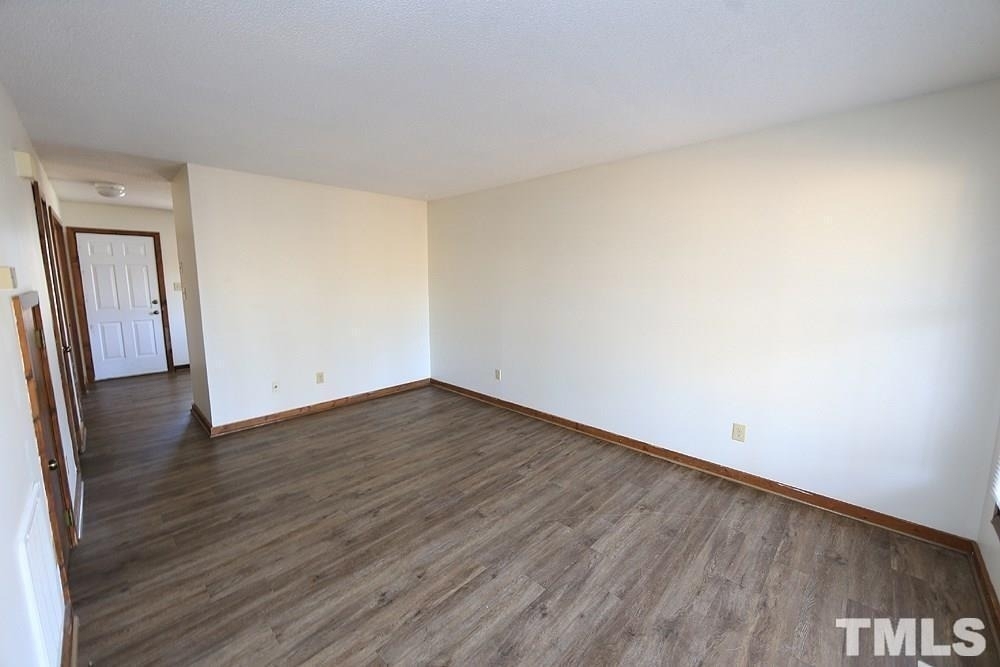 615 W Main Street - Photo 4