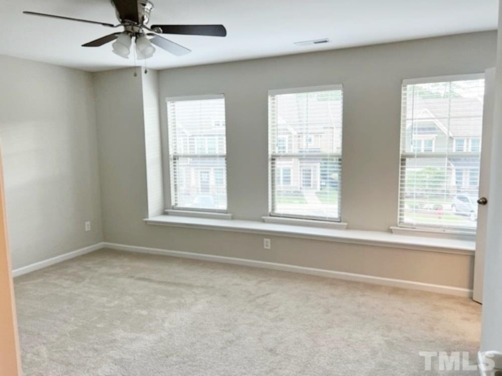 1126 Metropolitan Drive - Photo 12