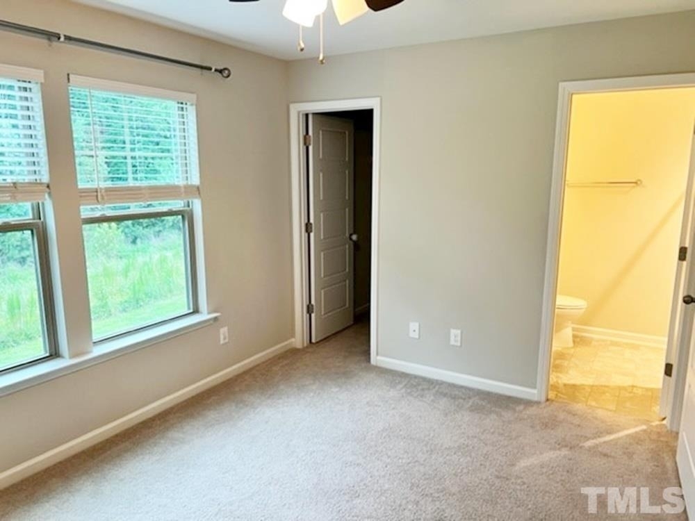 1126 Metropolitan Drive - Photo 18