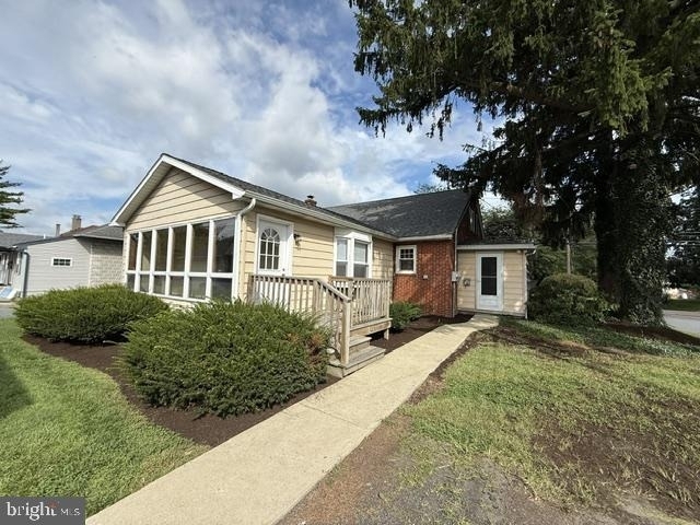 248 E Main Street - Photo 16