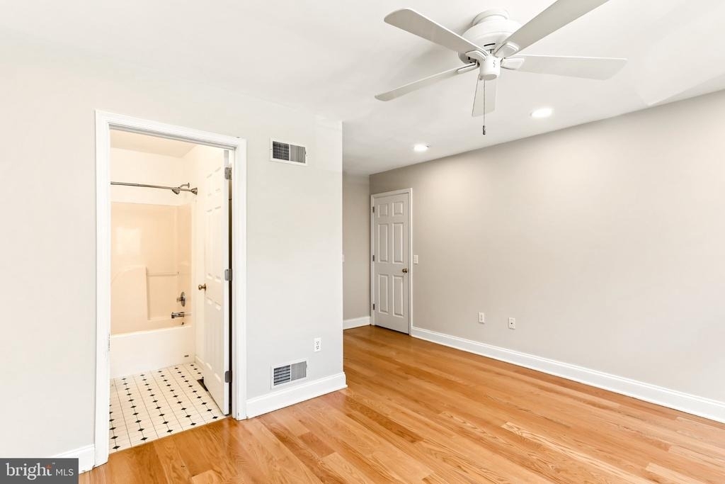808 Yorkview Drive - Photo 23