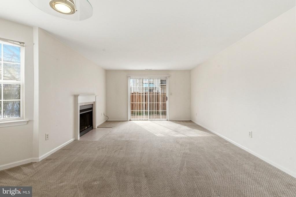 3403 Waltham Court - Photo 3