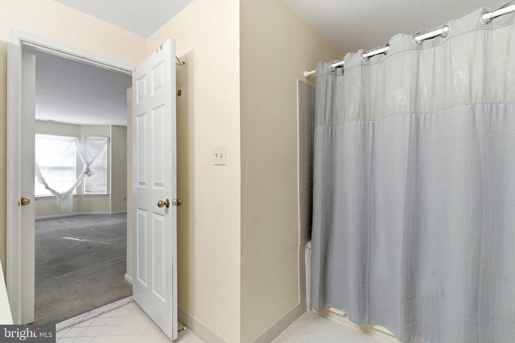 3403 Waltham Court - Photo 15
