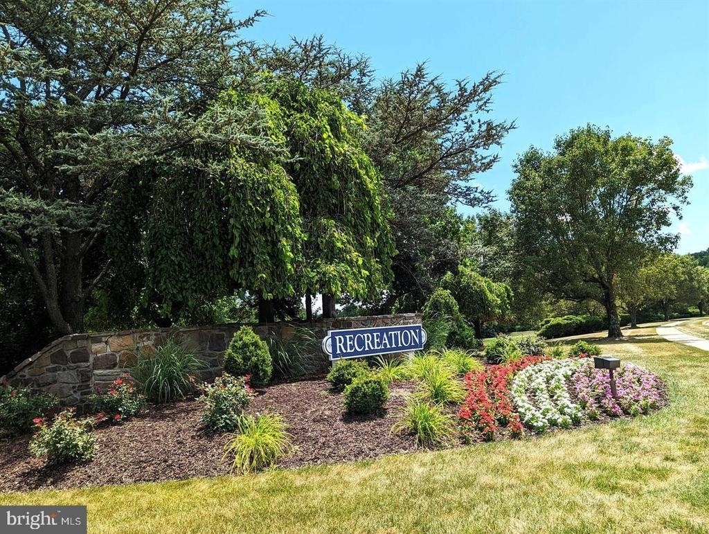 215 Sequoia Drive - Photo 12