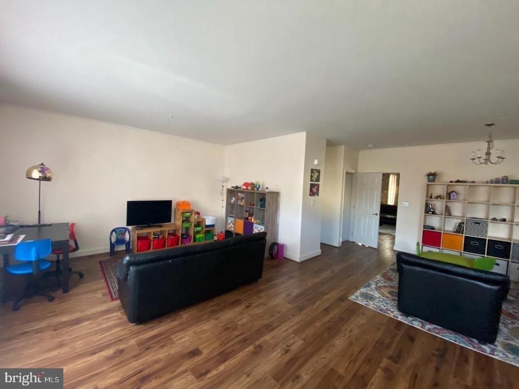 4 Brinkmanns Way - Photo 1