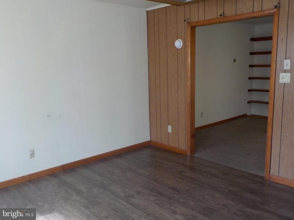 3 Oak Street - Photo 0