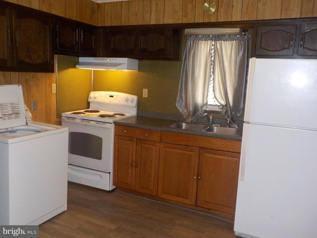 3 Oak Street - Photo 3