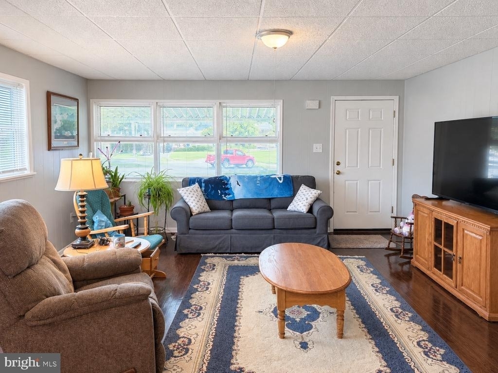506 Green Valley Road - Photo 1