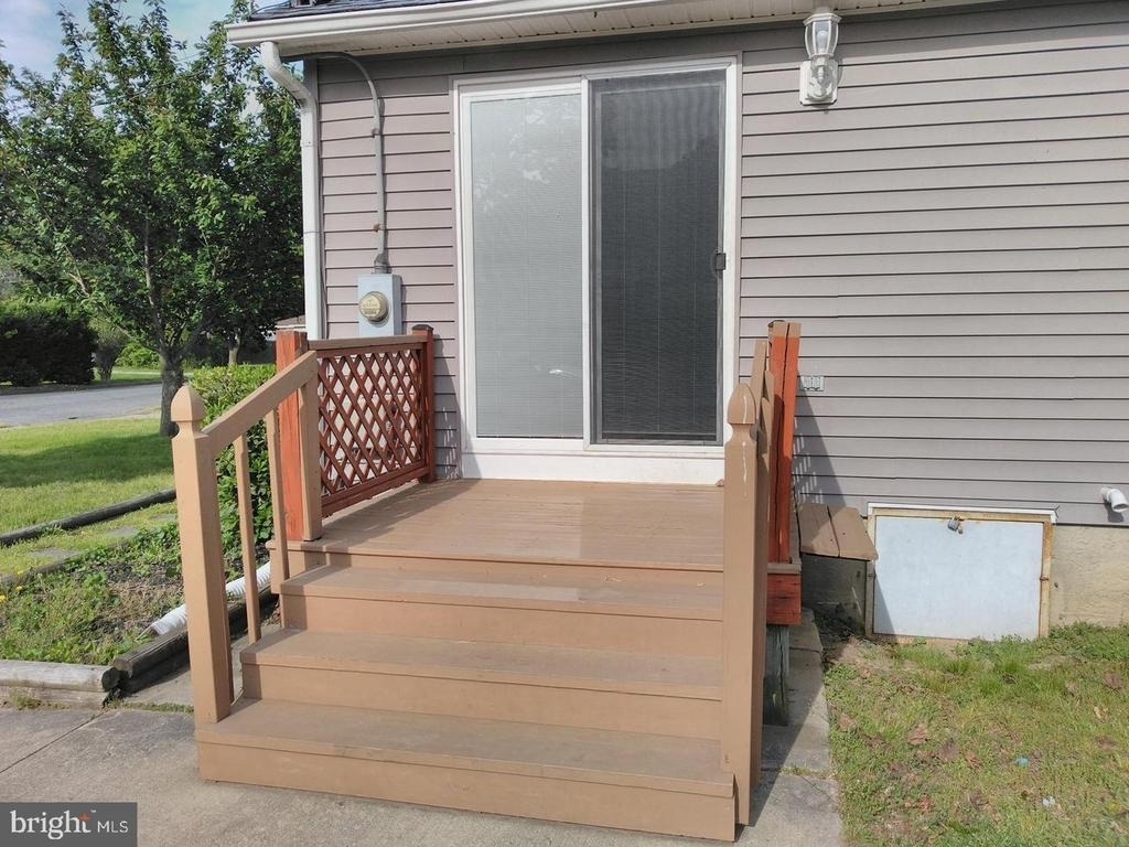 320 E High Street - Photo 28