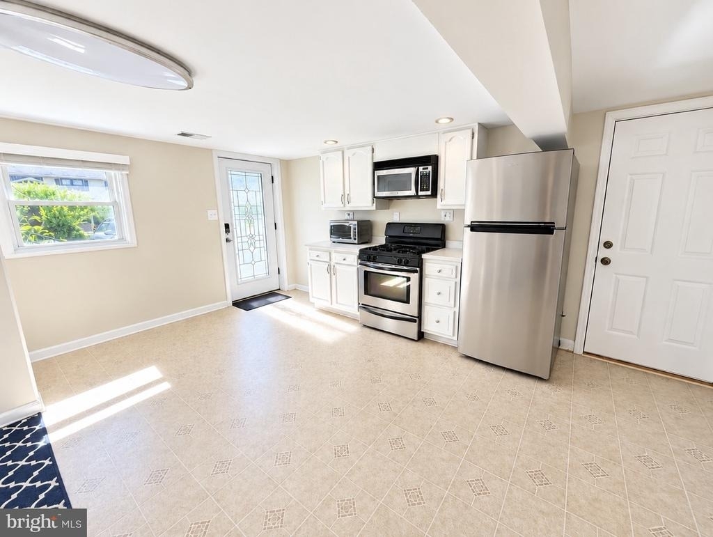 126 Knollwood Drive - Photo 0