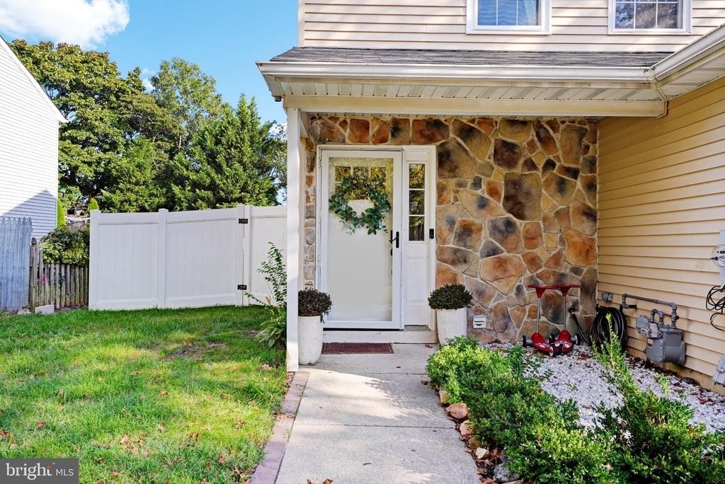48 High Meadows Drive - Photo 1
