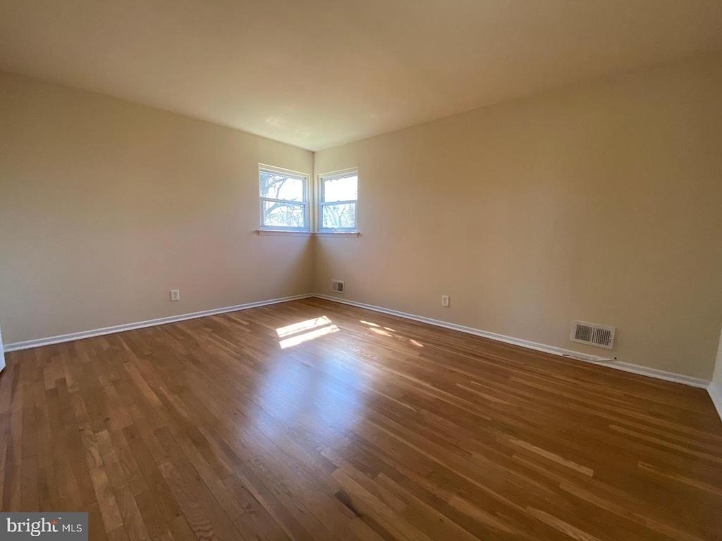 902 Woodlane Road - Photo 7