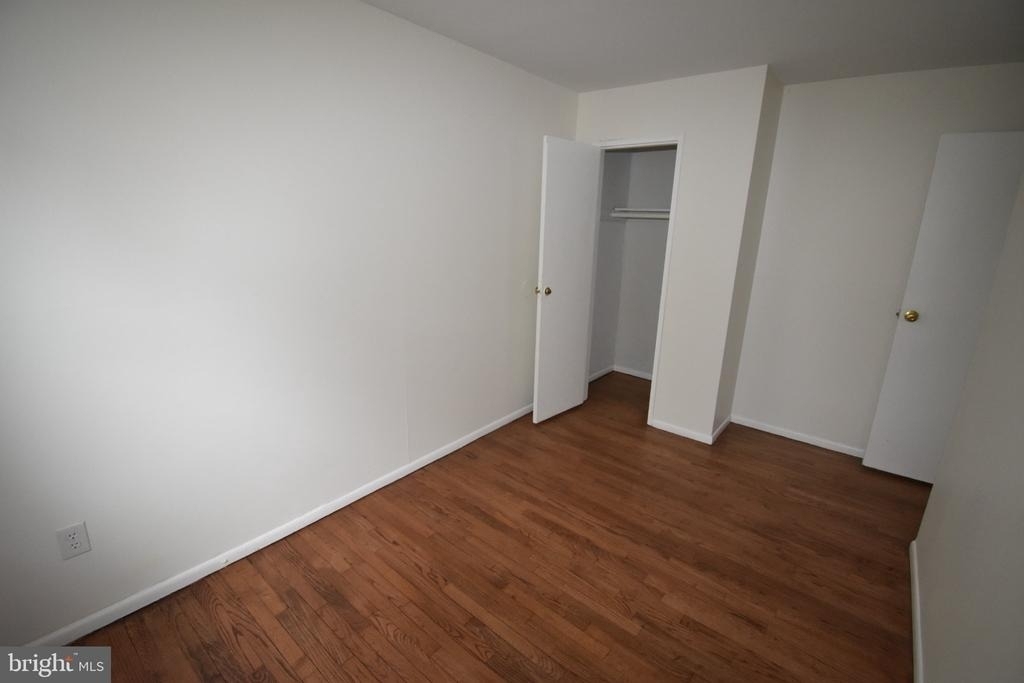 216 E Pearl Street - Photo 15