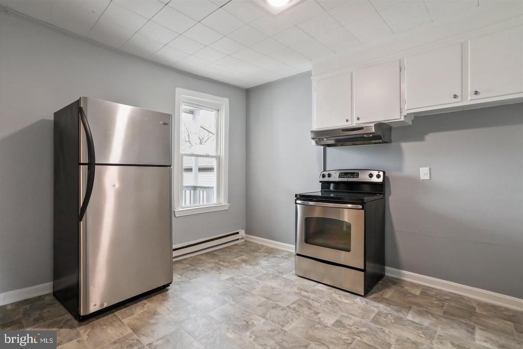 655 S Potomac Street - Photo 2
