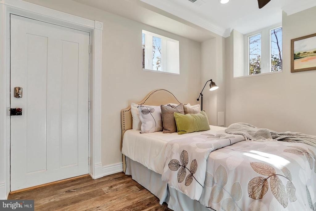 37 S Prospect Street - Photo 19