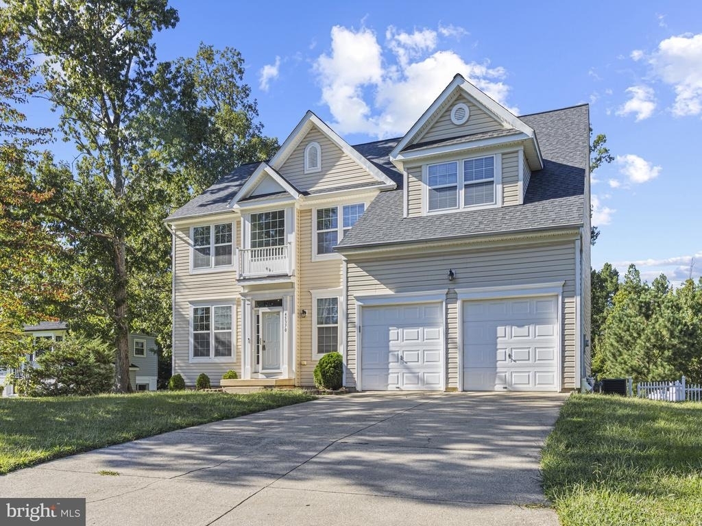 45370 Barefoot Drive - Photo 0