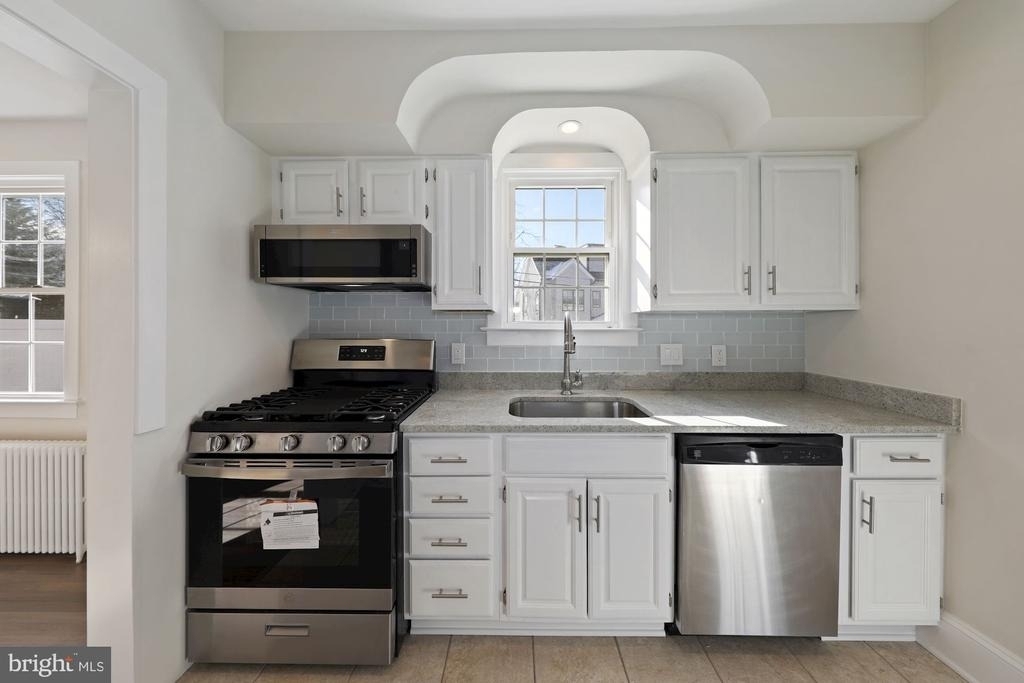 4816 Leland Street - Photo 12