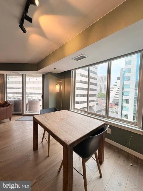 7500 Woodmont Avenue - Photo 13