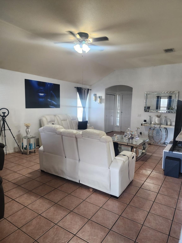 313 Estate Dr - Photo 1