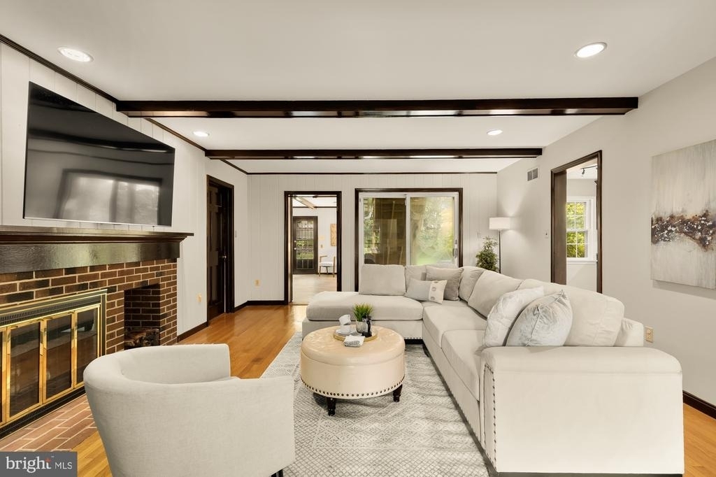 11000 Rosemont Drive - Photo 30