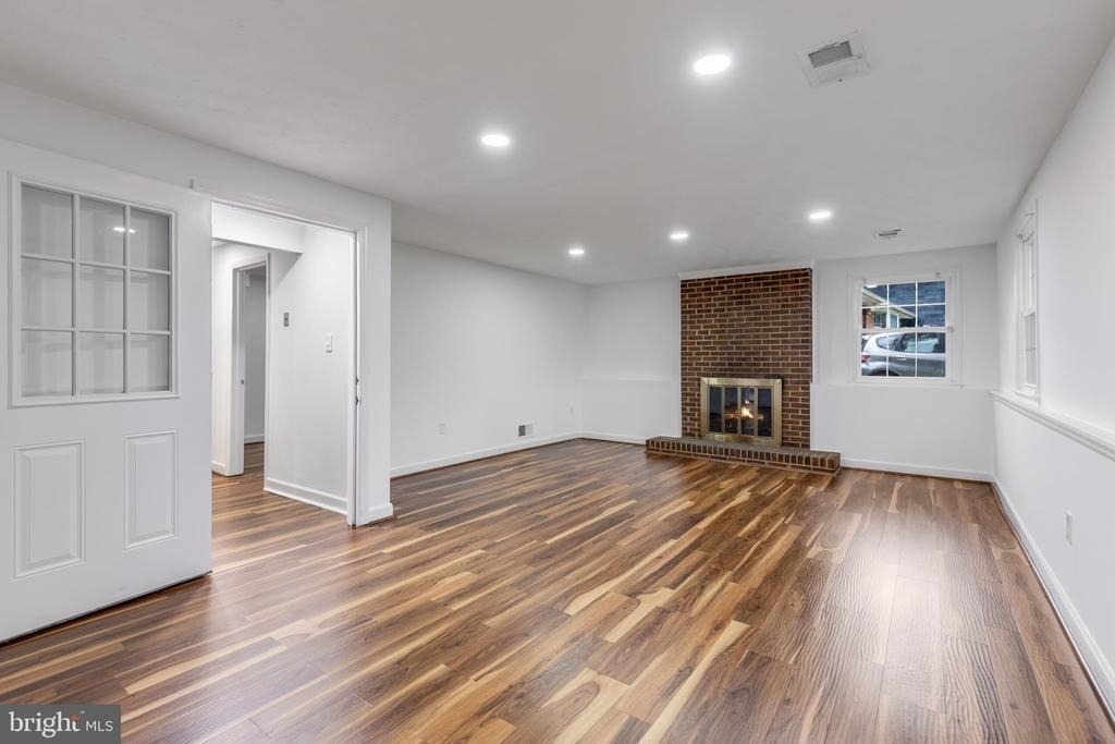 1402 Mullins Street - Photo 15