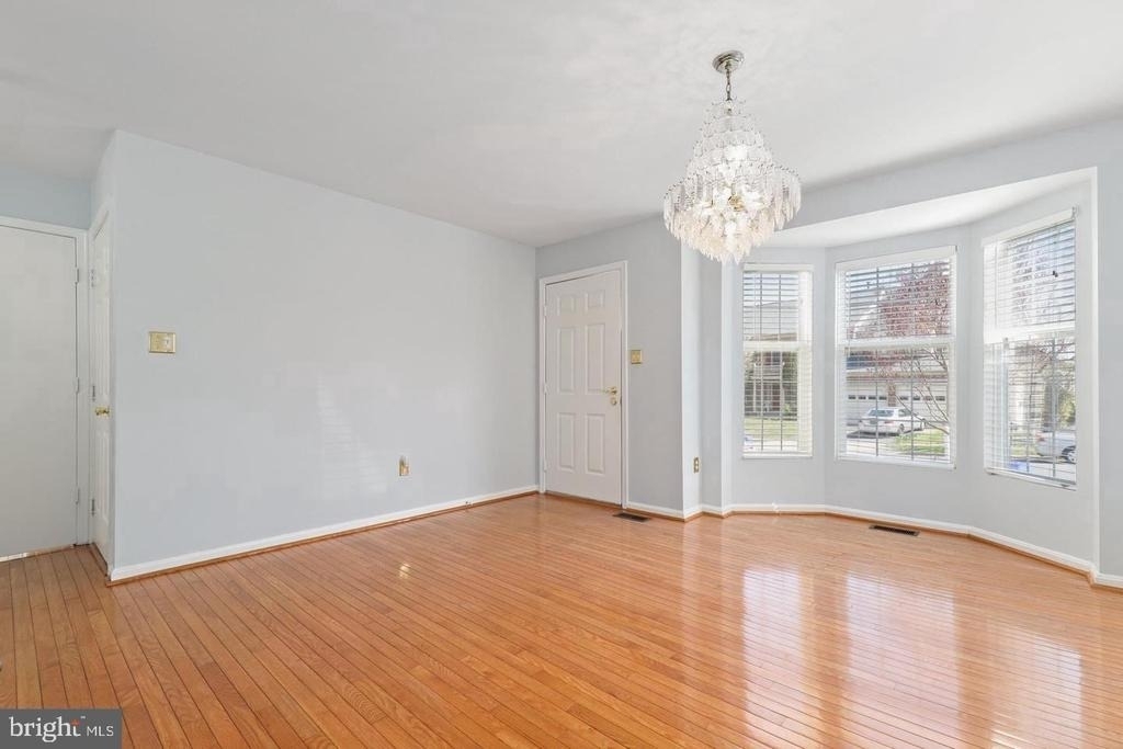 11420 Tulip Poplar Terrace - Photo 4