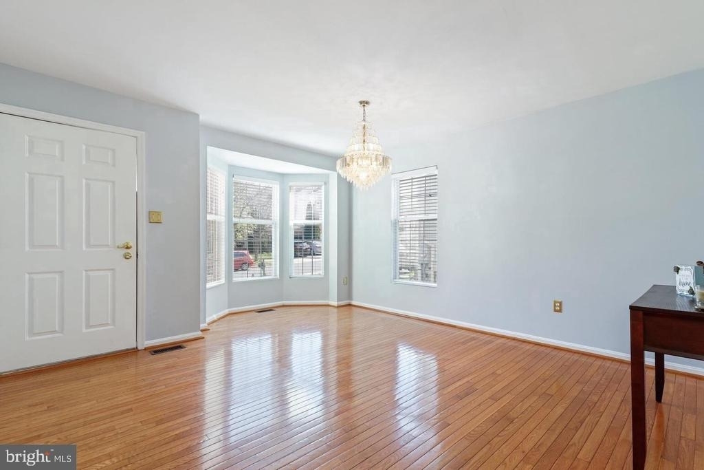 11420 Tulip Poplar Terrace - Photo 3
