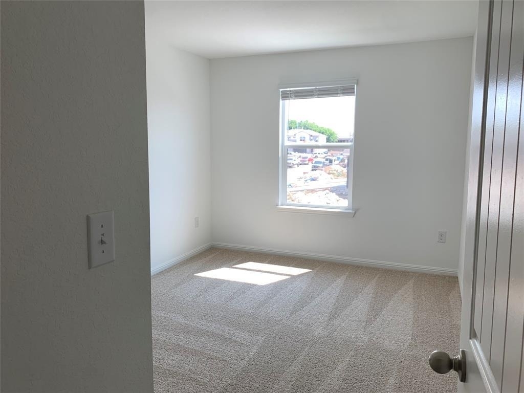 317 Brody Ln - Photo 10