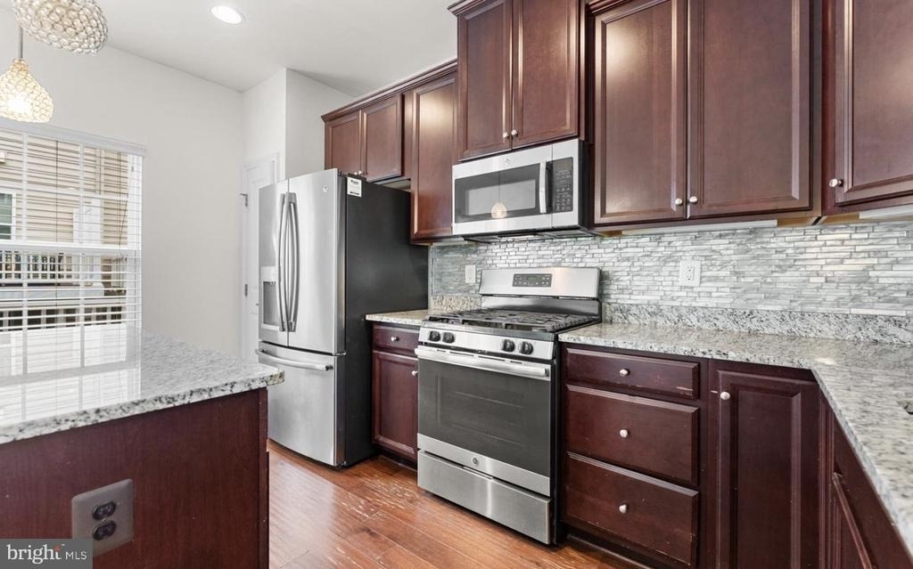 8105 Kyne Millers Way - Photo 14
