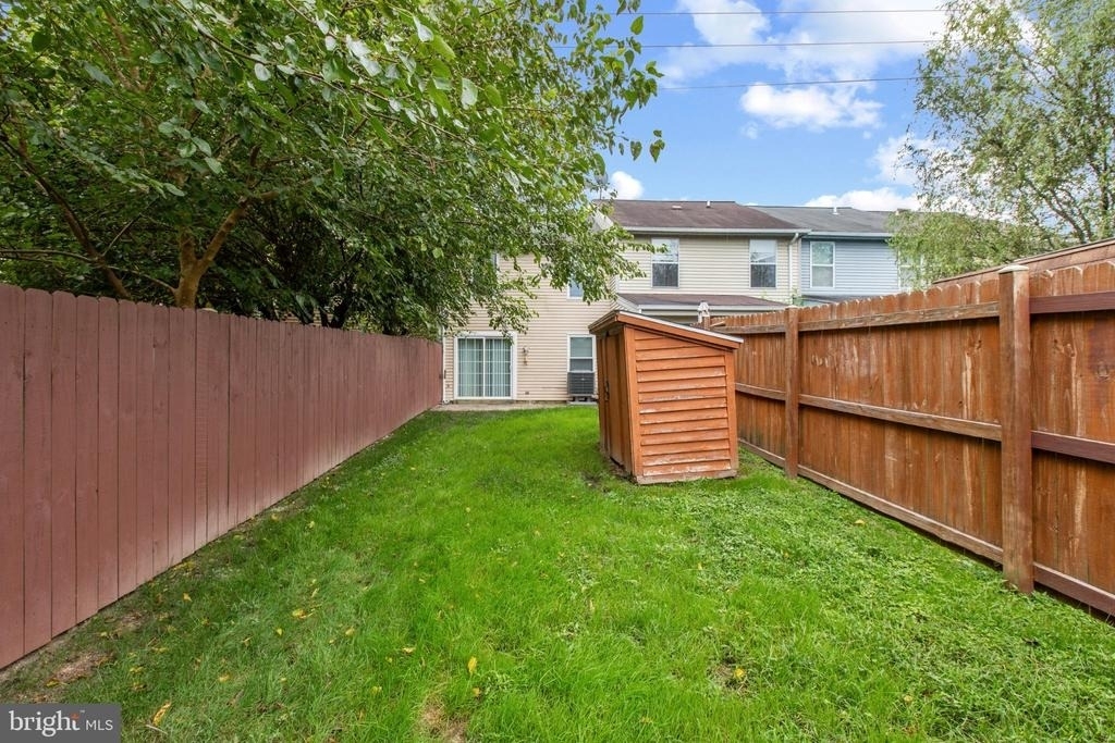 1215 Independence Square - Photo 30