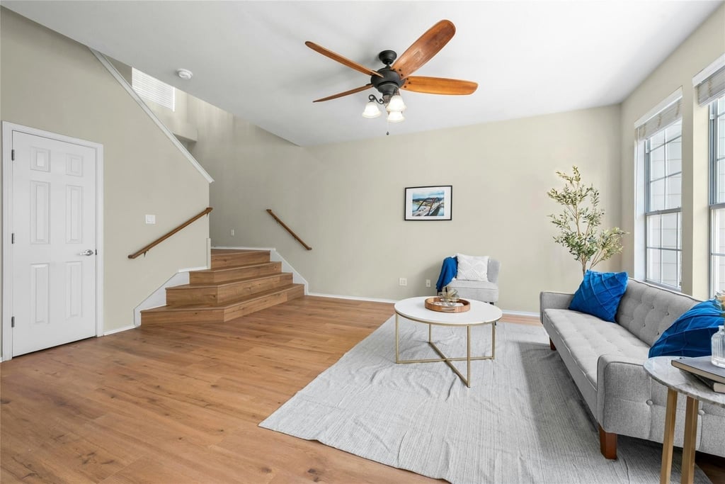 2632 Century Park Blvd - Photo 3