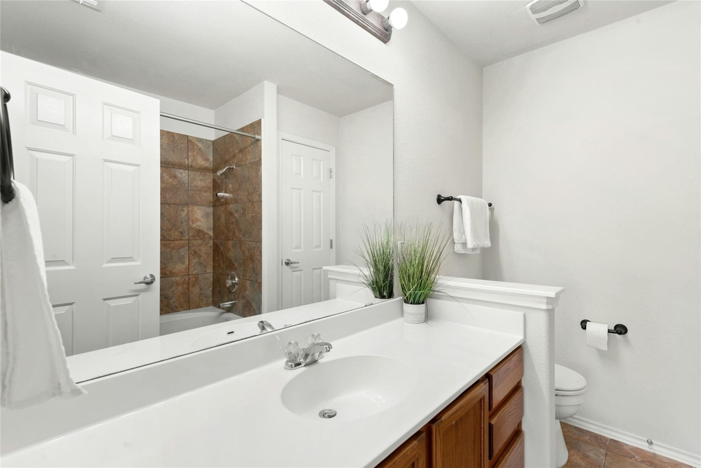 2632 Century Park Blvd - Photo 15