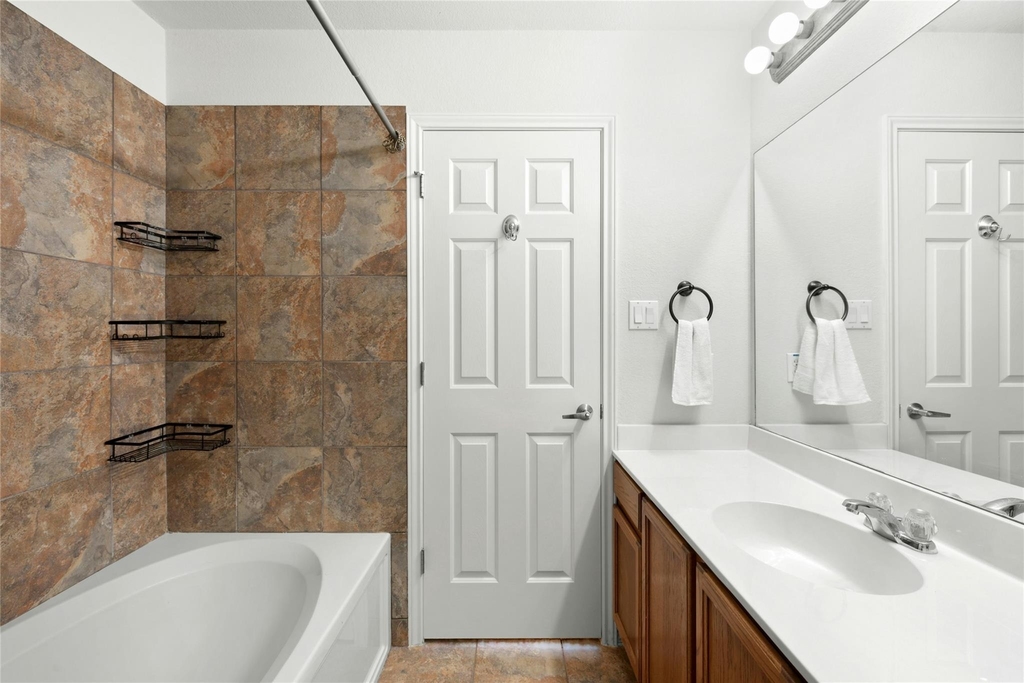 2632 Century Park Blvd - Photo 16
