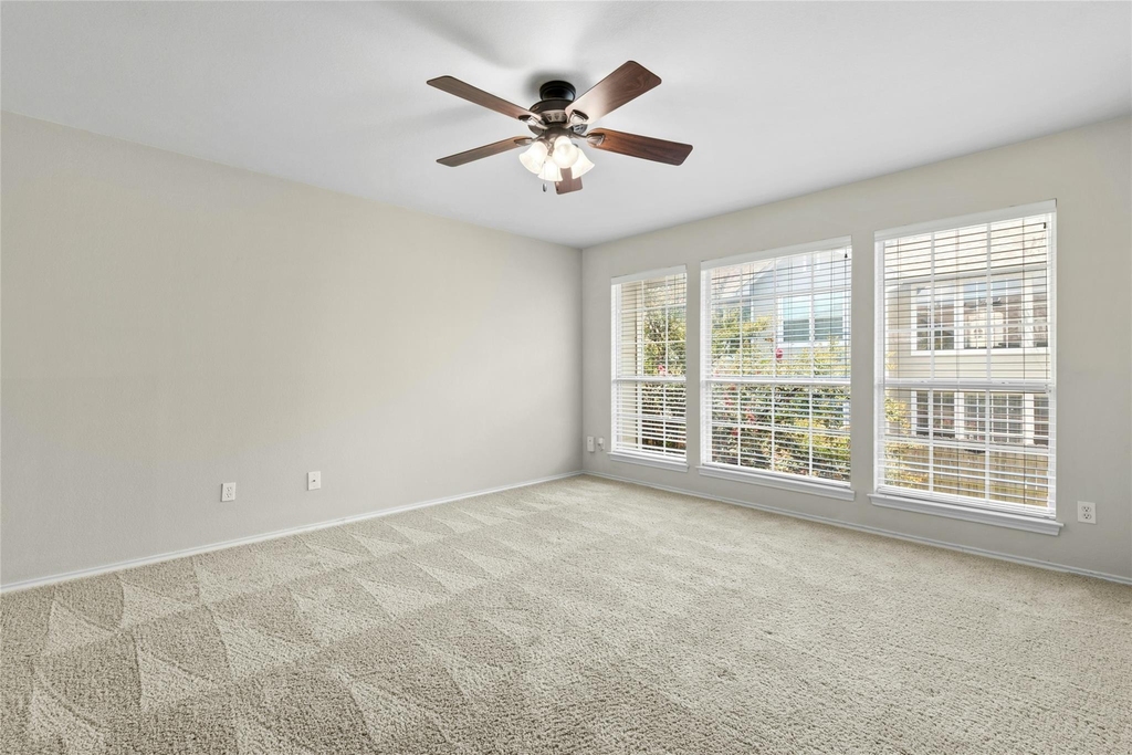 2632 Century Park Blvd - Photo 18