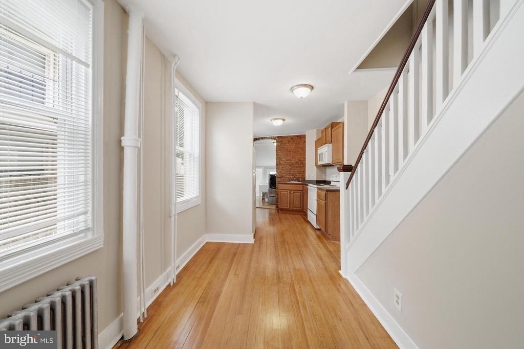 403 W South Street - Photo 22