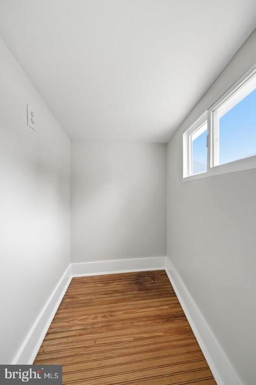 403 W South Street - Photo 19