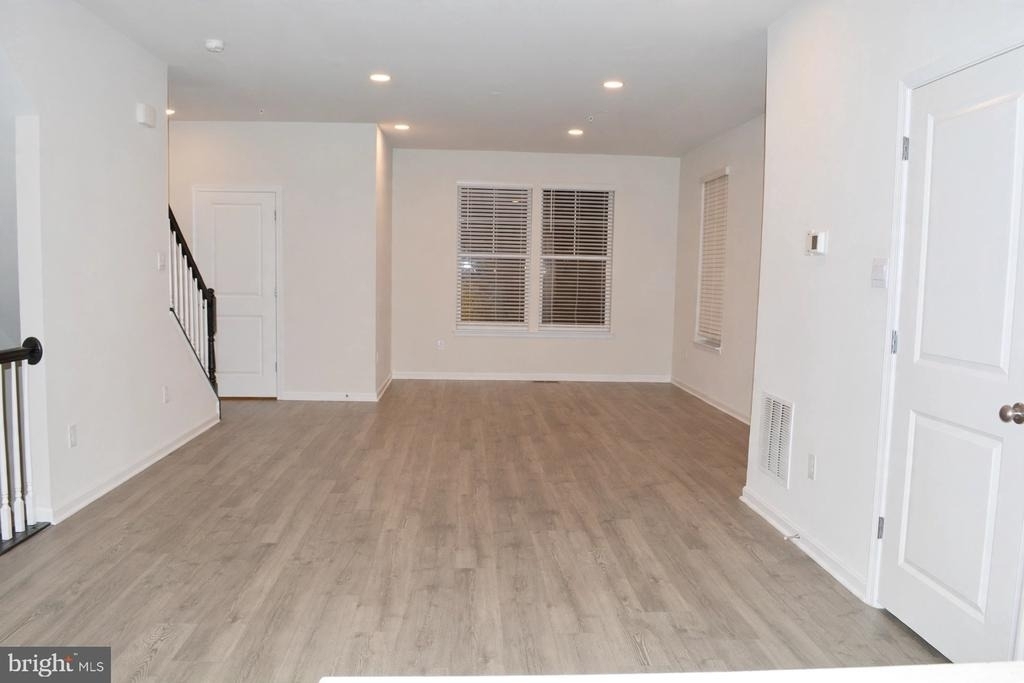 420 Herringbone Way - Photo 3