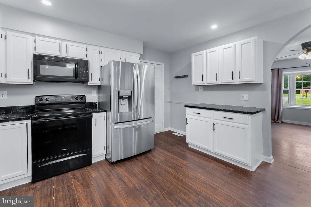 5285 Stowe Lane - Photo 10