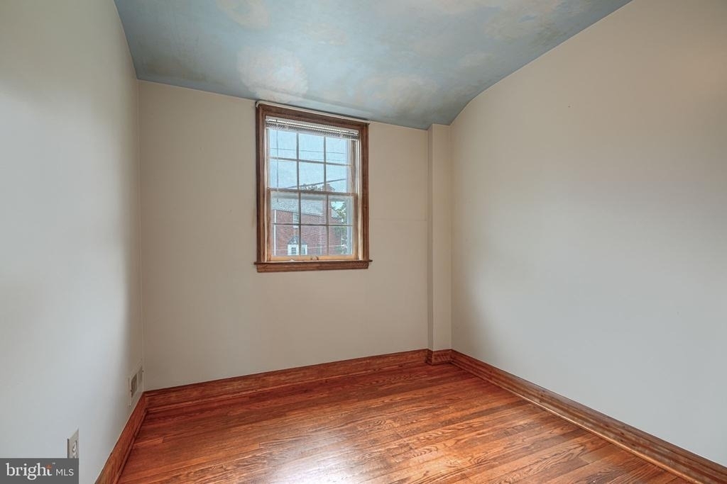 8446 Loch Raven Boulevard - Photo 15