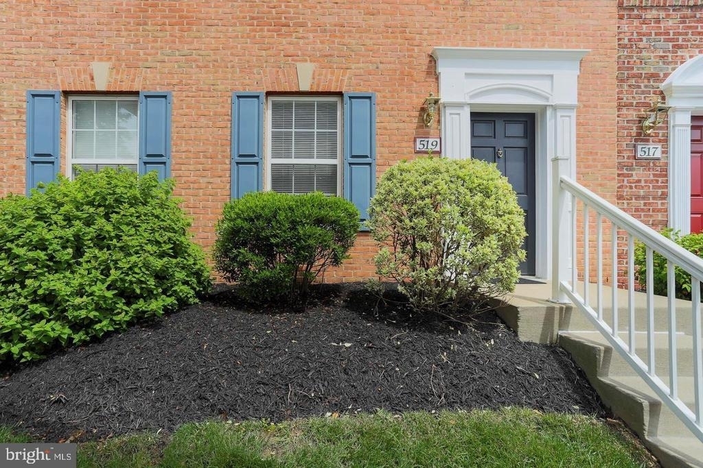 519 Ensemble Court - Photo 2